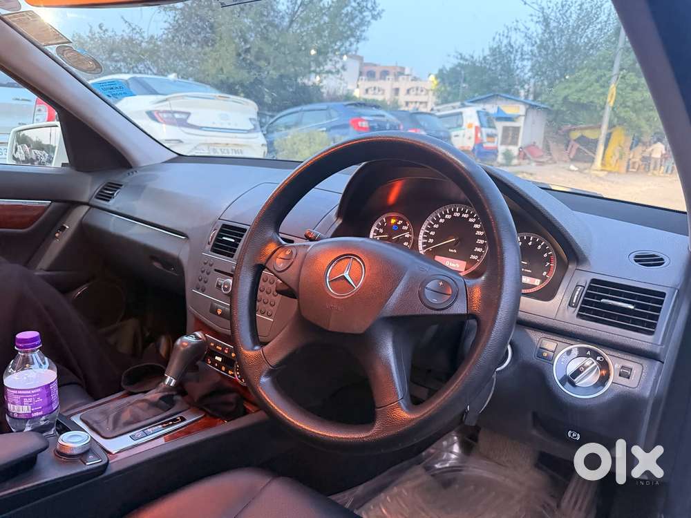 Mercedes-benz C Class Prime 200, 2011, Petrol