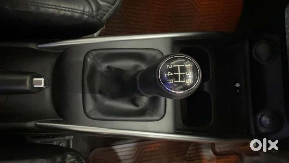 Maruti Suzuki Fronx Zeta 1.0 L Turbo Mt, 2023, Petrol