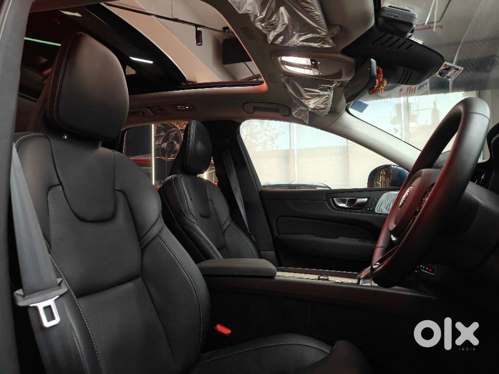 Volvo Xc60 2.0 B5 Ultimate, 2025, Petrol