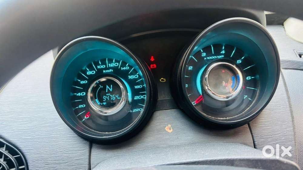 Mahindra Xuv500 2019 Diesel 94500 Km Driven