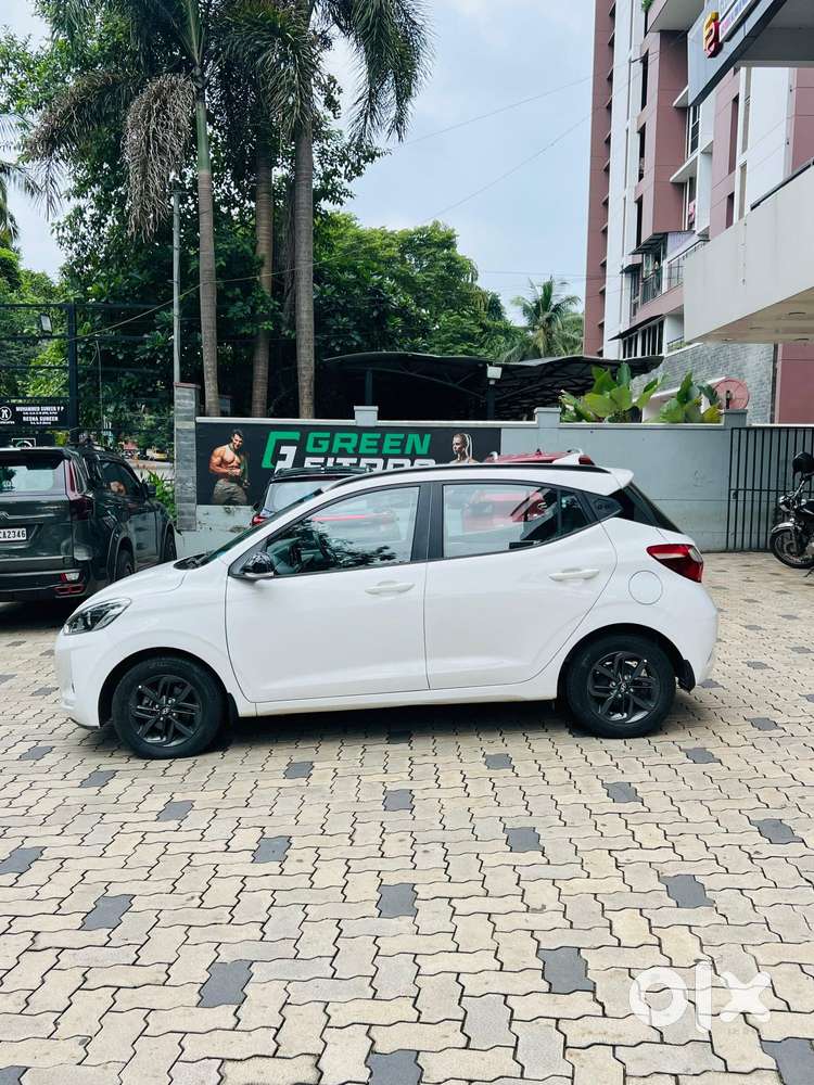 Hyundai Grand I10 Nios Sportz 1.2 At, 2019, Petrol