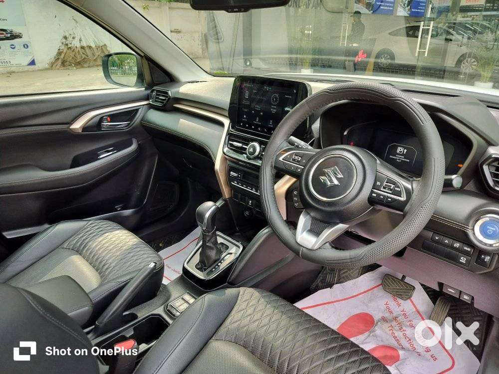 Maruti Suzuki Grand Vitara 1.5 Alpha Plus Intelligent Hybrid Ecvt, 2..