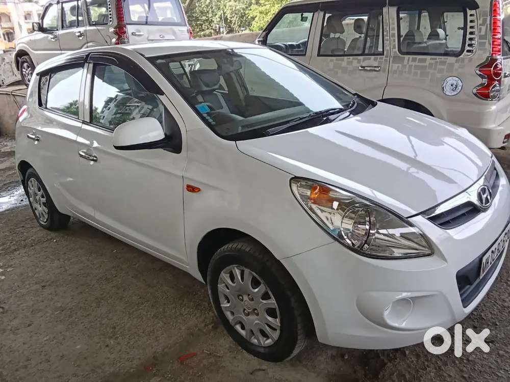 Hyundai I20 2011 Petrol 24000 Km Driven