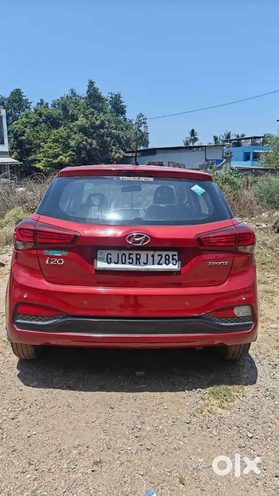 Hyundai I20 Sportz 2019 Model Petrol+cng  1st Owner Car