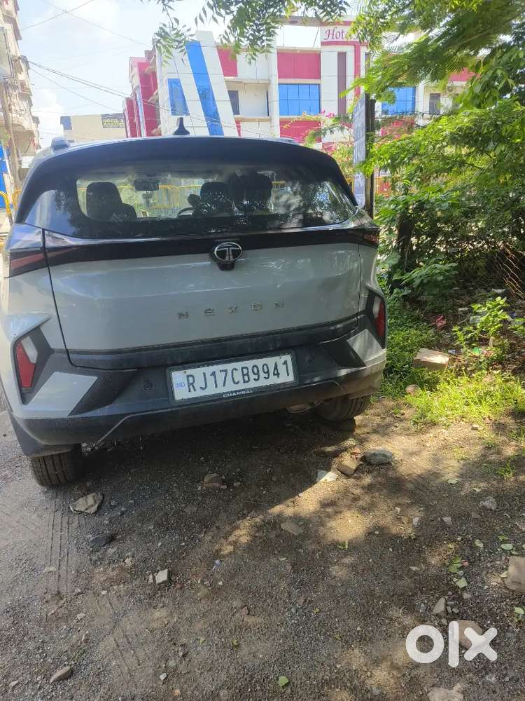 Tata Nexon 2024 Petrol Revotron