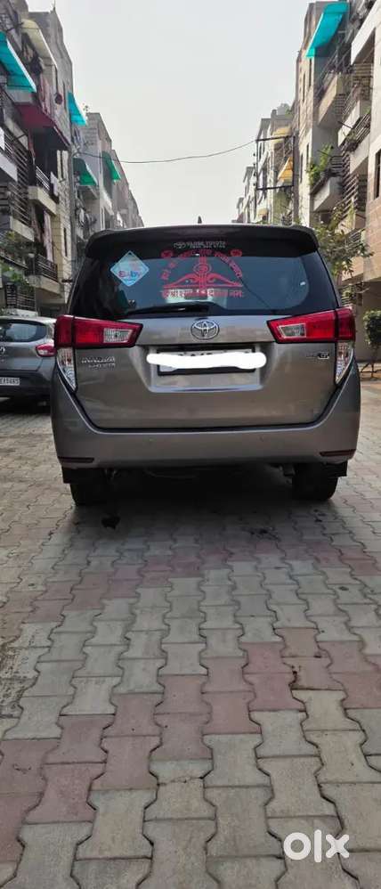 Toyota Innova Crysta 2018