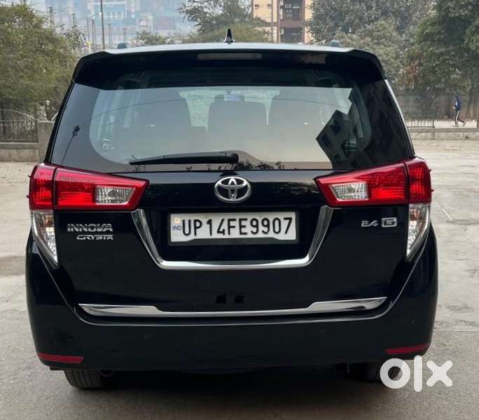 Toyota Innova Crysta