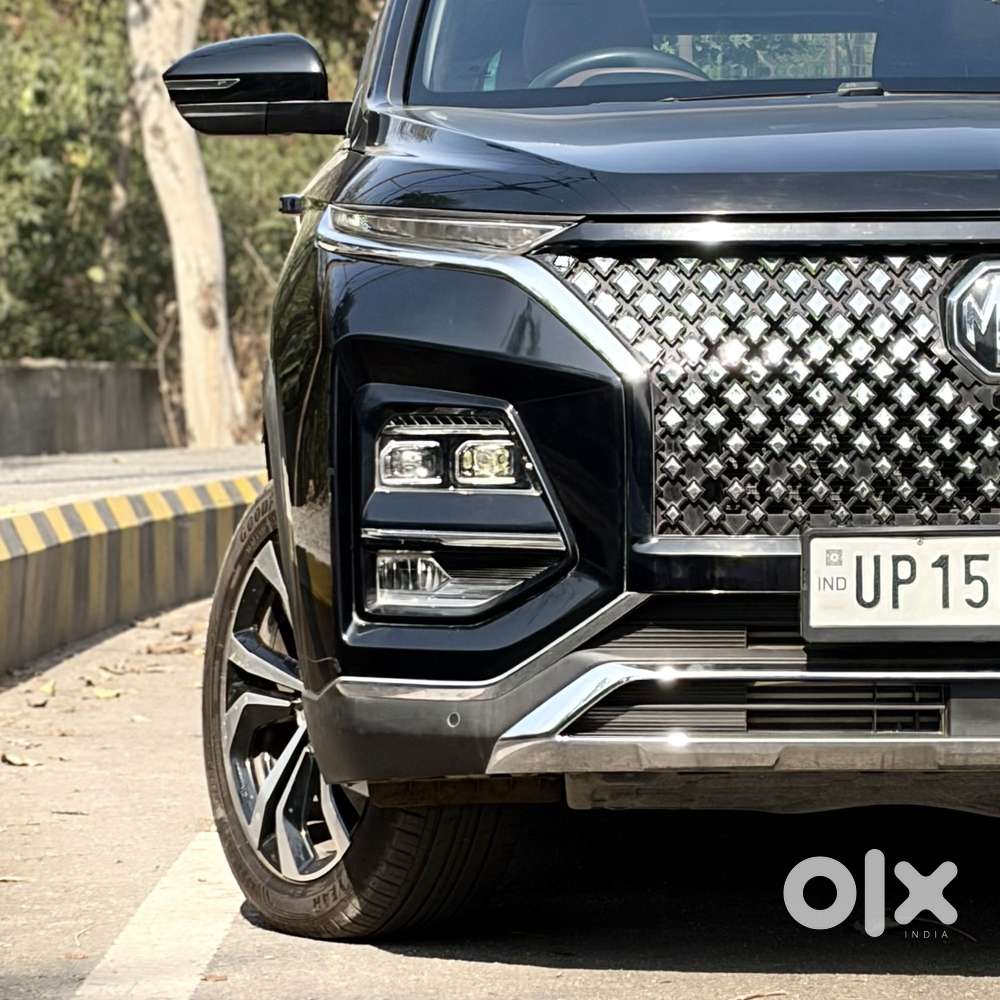 Mg Hector Plus Sharp Pro 1.5 Turbo Petrol Cvt 6 Str, 2023, Petrol