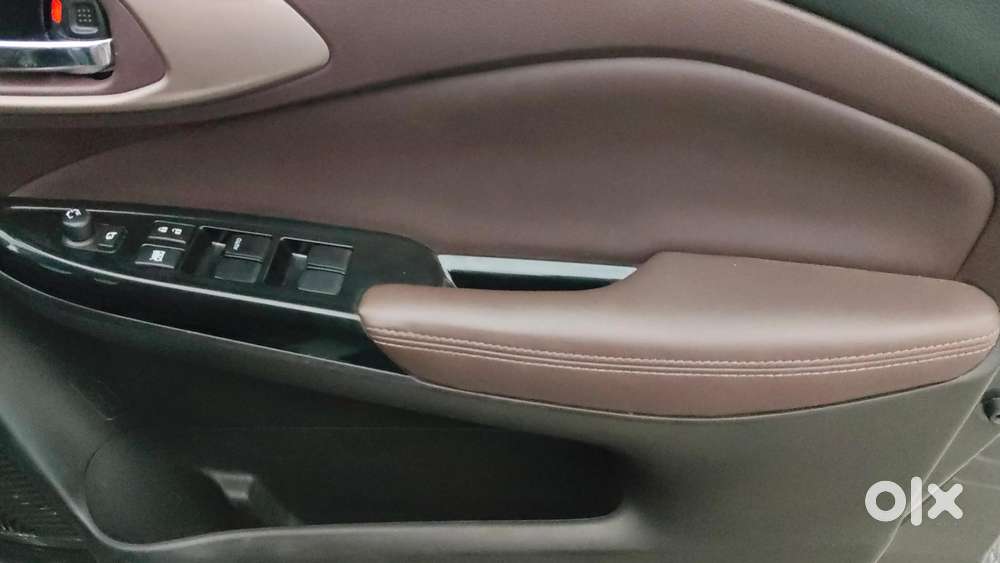 Maruti Suzuki Fronx Alpha 1.0l Turbo 6 At, 2023, Petrol