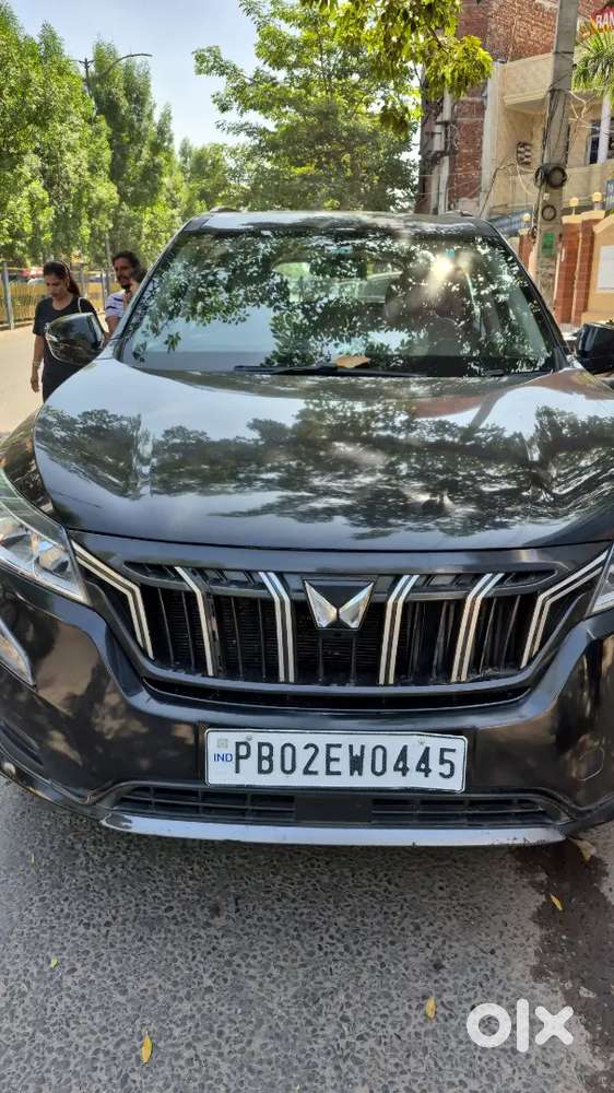 Mahindra Xuv700 Ax 3 2024