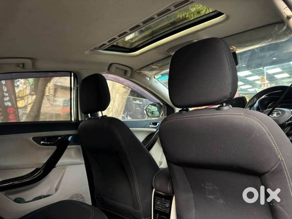 Tata Nexon 1.2 Revotron Xza Plus, 2022, Petrol