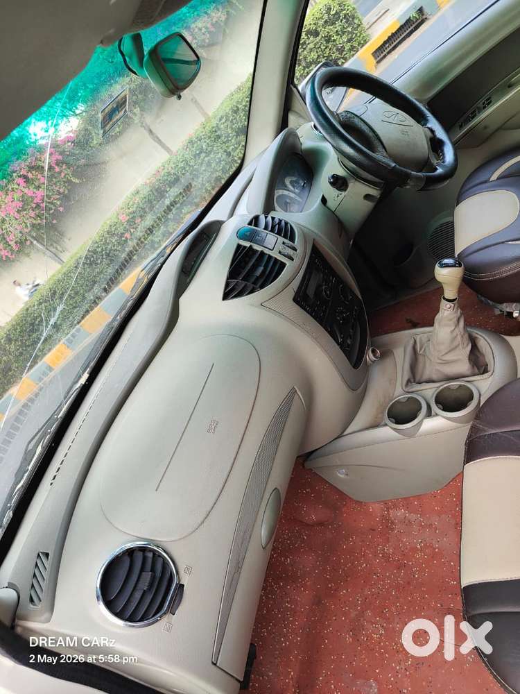 Mahindra Quanto C8, 2012, Diesel