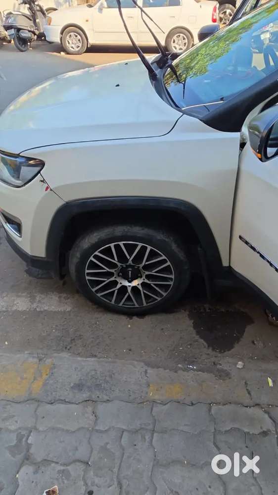 Jeep Compass Petrol 2017 Good Condition