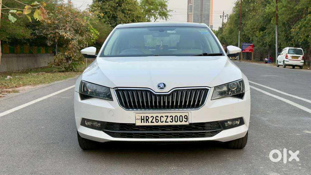 Skoda Superb Style 1.8 Tsi At, 2016, Petrol