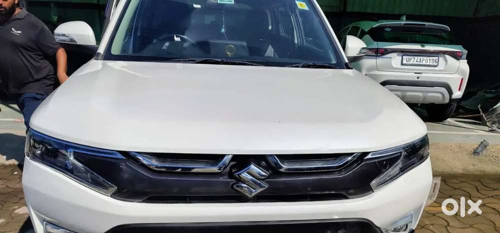Maruti Brezza Lxi 2024 Brand New Condition Less Drive