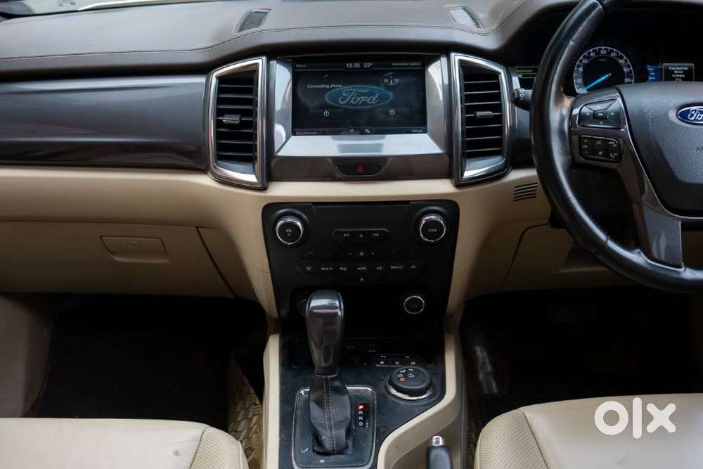 Ford Endeavour 3.2 Titanium At 4x4, 2016, Diesel