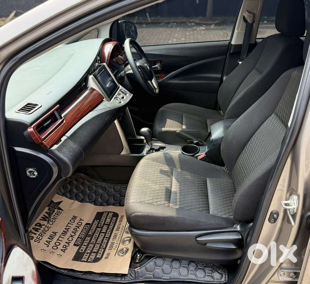 Toyota Innova Crysta