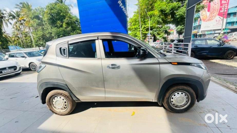 Mahindra Kuv 100 Mfalcon G80 K2, 2017, Petrol