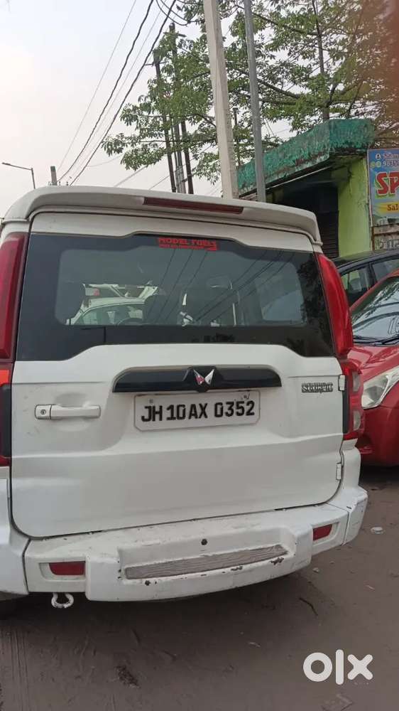 Mahindra Scorpio 2016 Diesel 185000 Km Driven