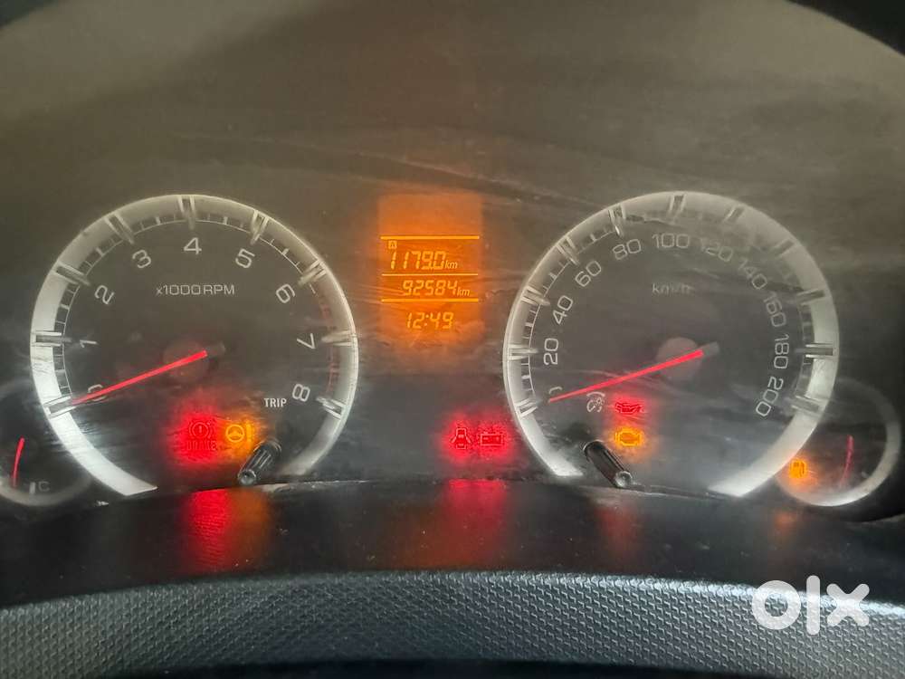 Maruti Suzuki Swift Dzire Vxi At, 2012, Petrol