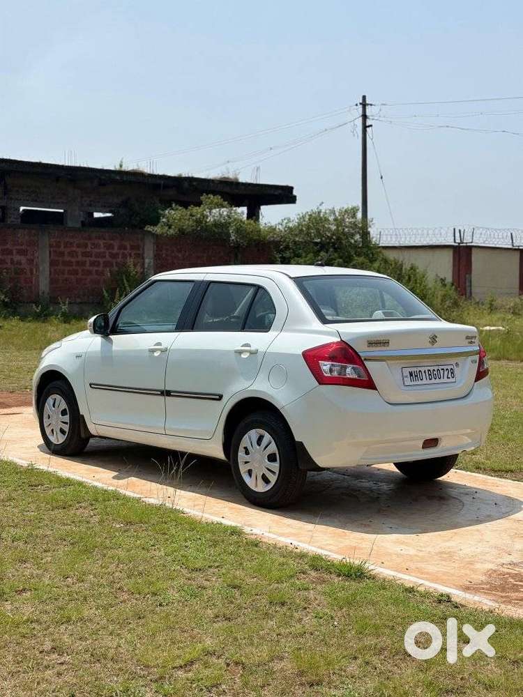 Maruti Suzuki Swift Dzire 1.2 Vxi Bsiv, 2013, Petrol