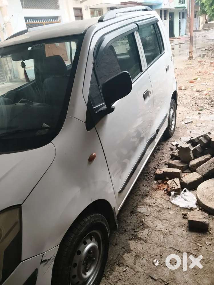 Maruti Suzuki Wagon R Lxi 2013