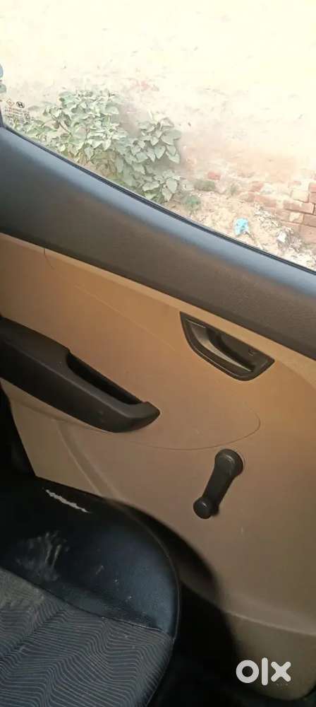 Hyundai Eon 1.0 Magna 2011