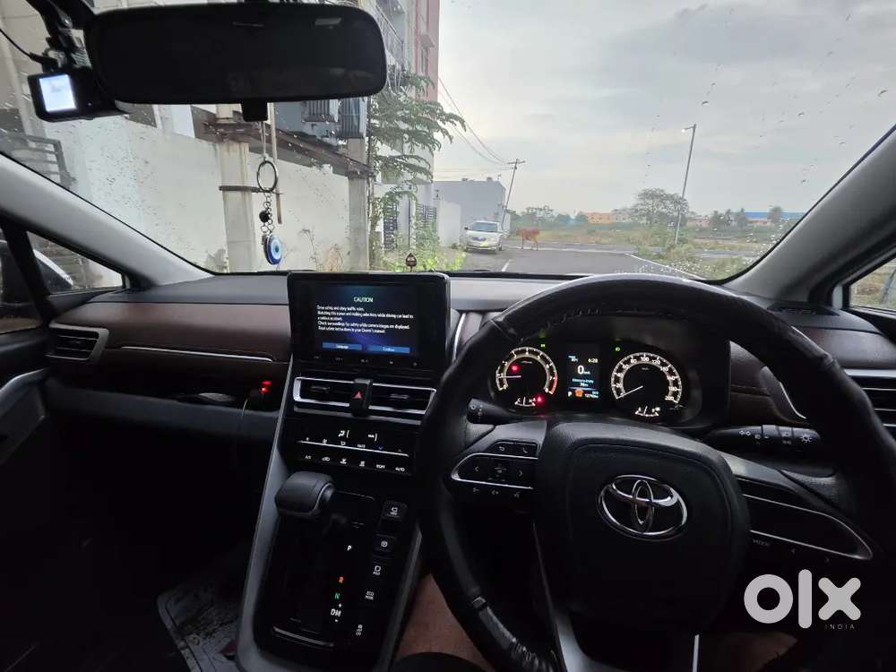 Toyota Innova Hycross 2024 Gx (0) 8 Str