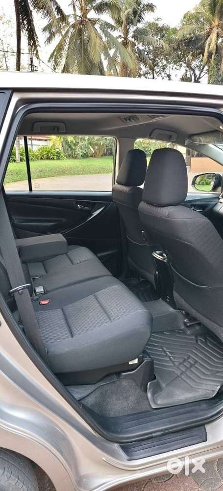 Toyota Innova Crysta 2.4 G Plus Mt, 2019, Diesel