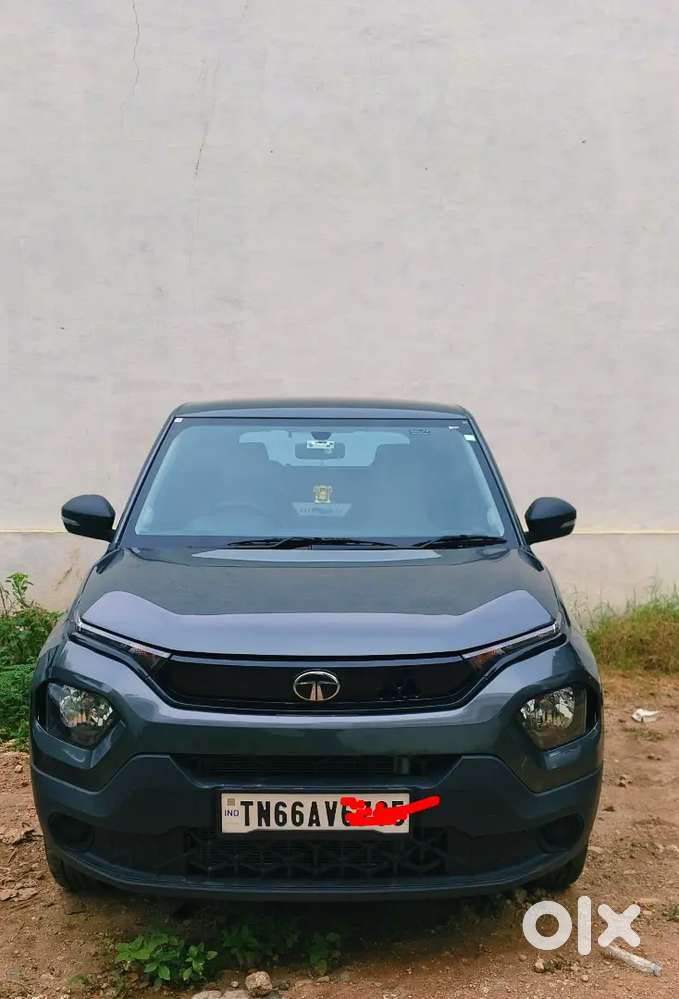 Tata Punch 2025 Petrol 1900 Km Driven