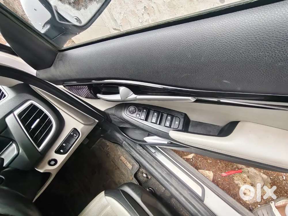 Kia Seltos Petrolat  02 09 2023 Vip Number
