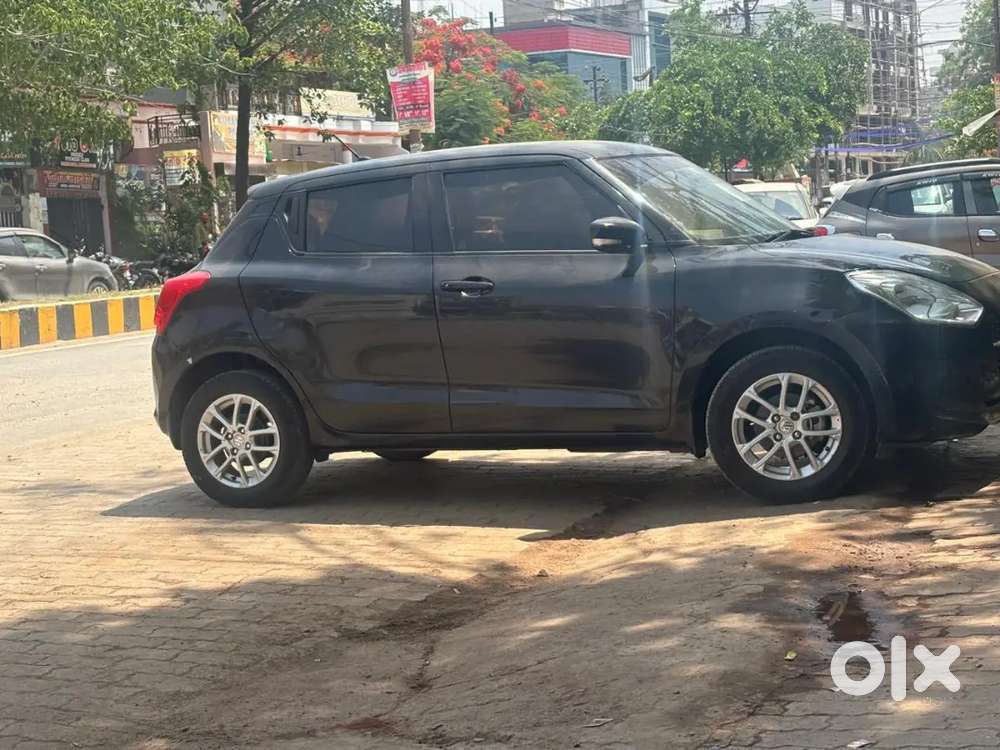Dusri Gadi Lena Hai Es Liye Sell Kar Raha Hu Gadi Mai Koi Kam Nahi