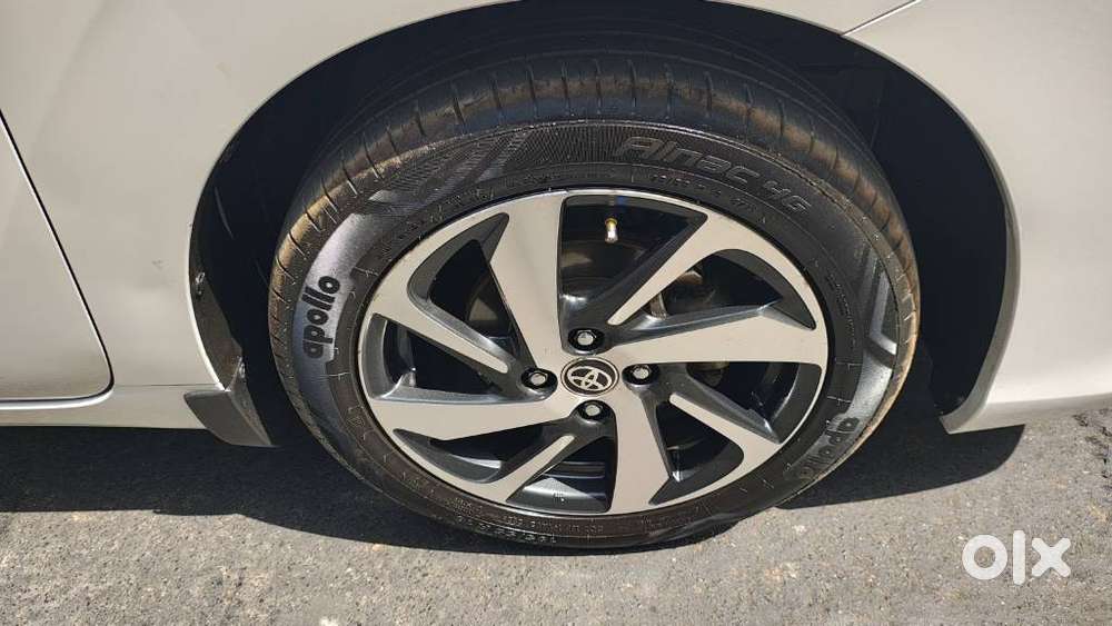 Toyota Glanza G Hybrid, 2023, Cng & Hybrids