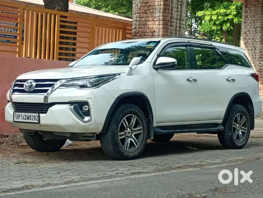 Toyota Fortuner 4x2 At 2.8 Diesel, 2019, Diesel