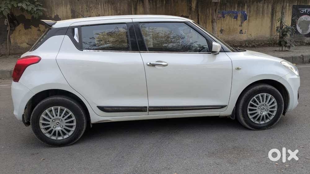 Maruti Suzuki Swift Lxi Optional-o, 2021, Petrol