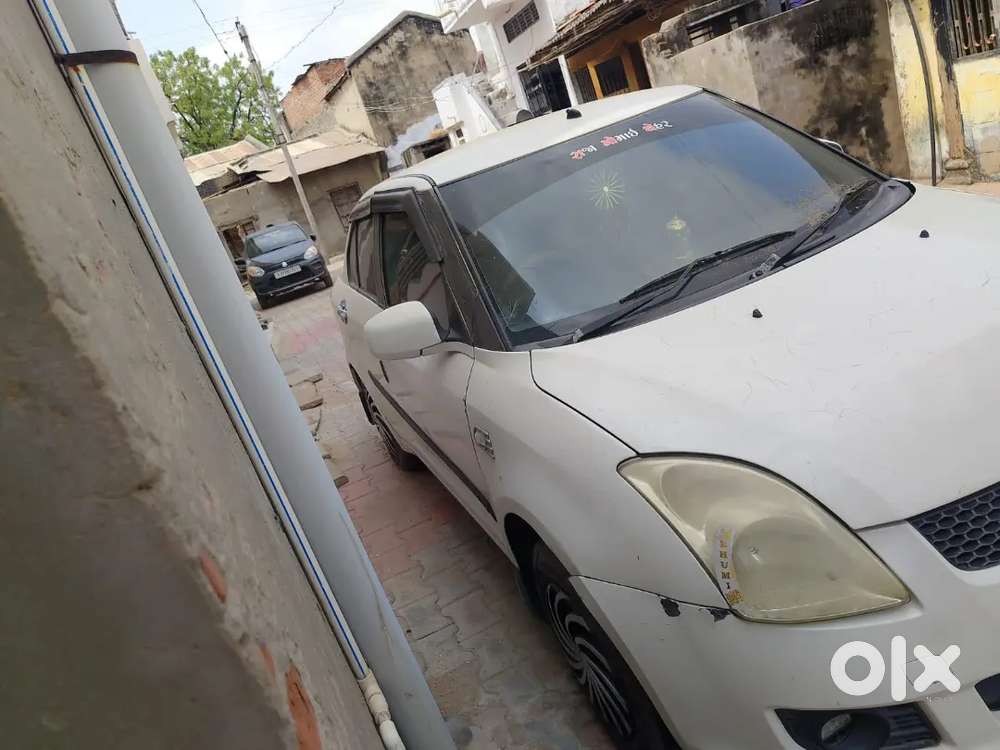 Maruti Suzuki Dzire 2011