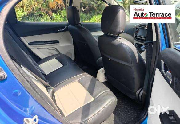 Tata Tiago Xz, 2006, Petrol