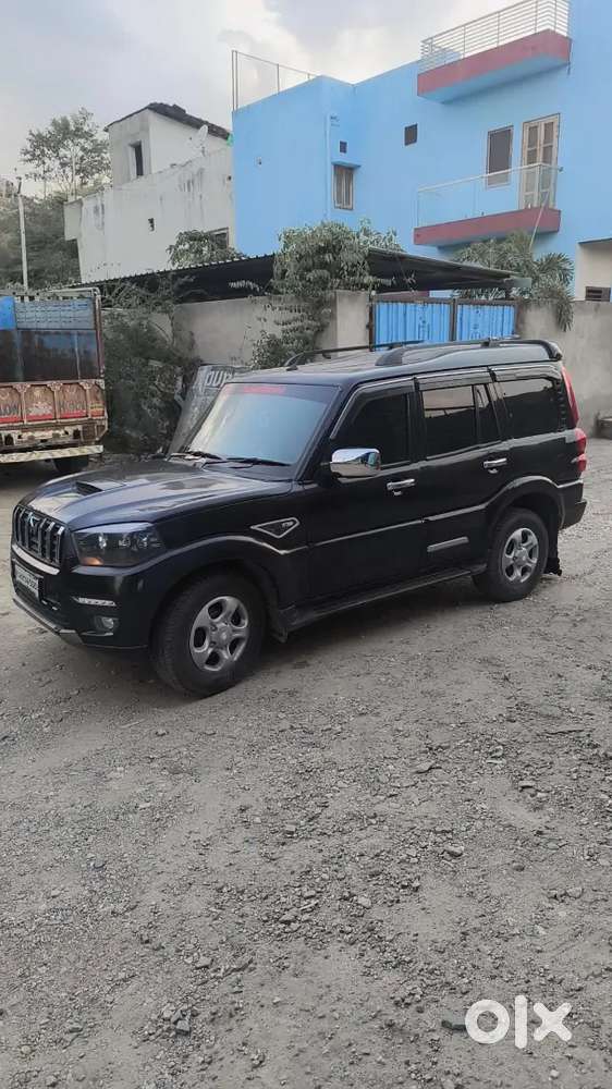 Mahindra Scorpio 2012 Manual डीज़ल