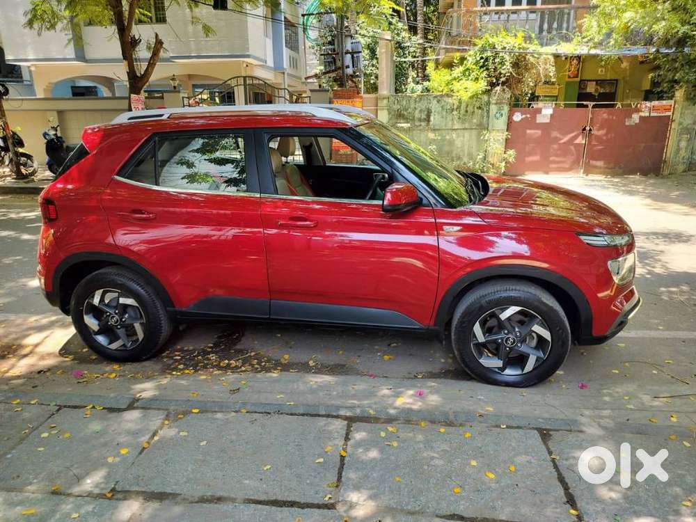 Hyundai Venue S Turbo, 2021, Petrol
