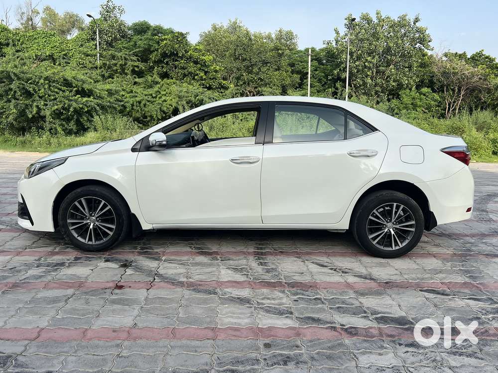 Toyota Corolla Altis 1.8 Gl, 2017, Petrol