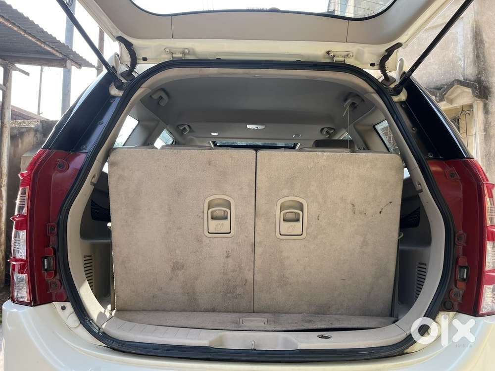 Mahindra Xuv500 W10 At, 2016, Diesel