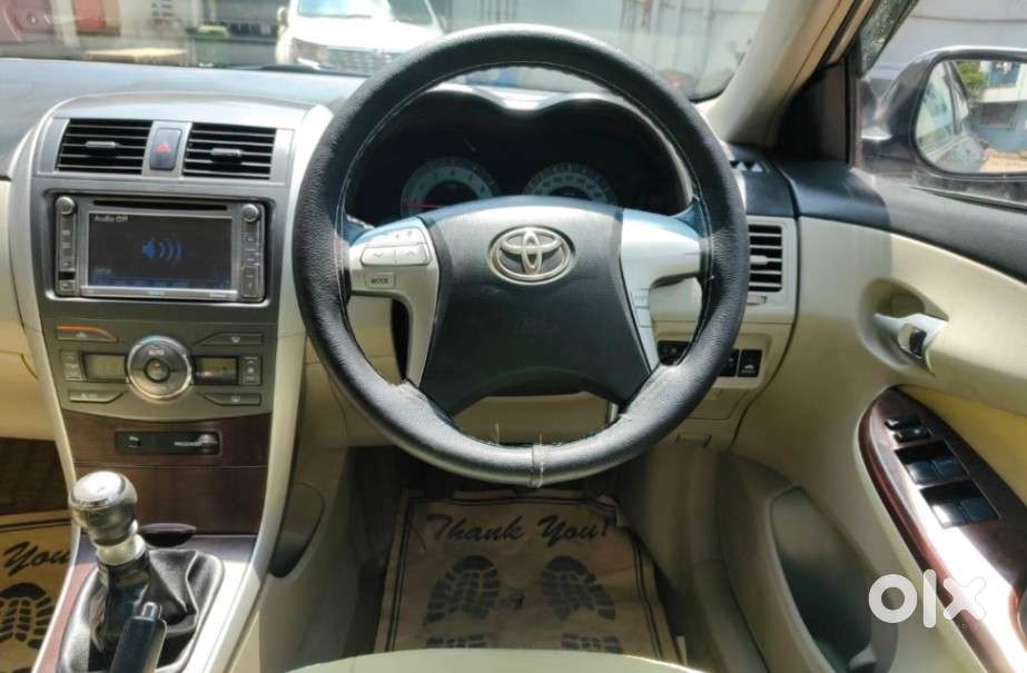 Toyota Corolla Altis G, 2013, Petrol