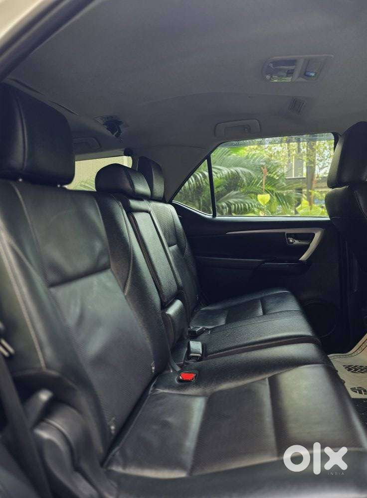 Toyota Fortuner 4x2 At 2.8 Diesel, 2022, Diesel