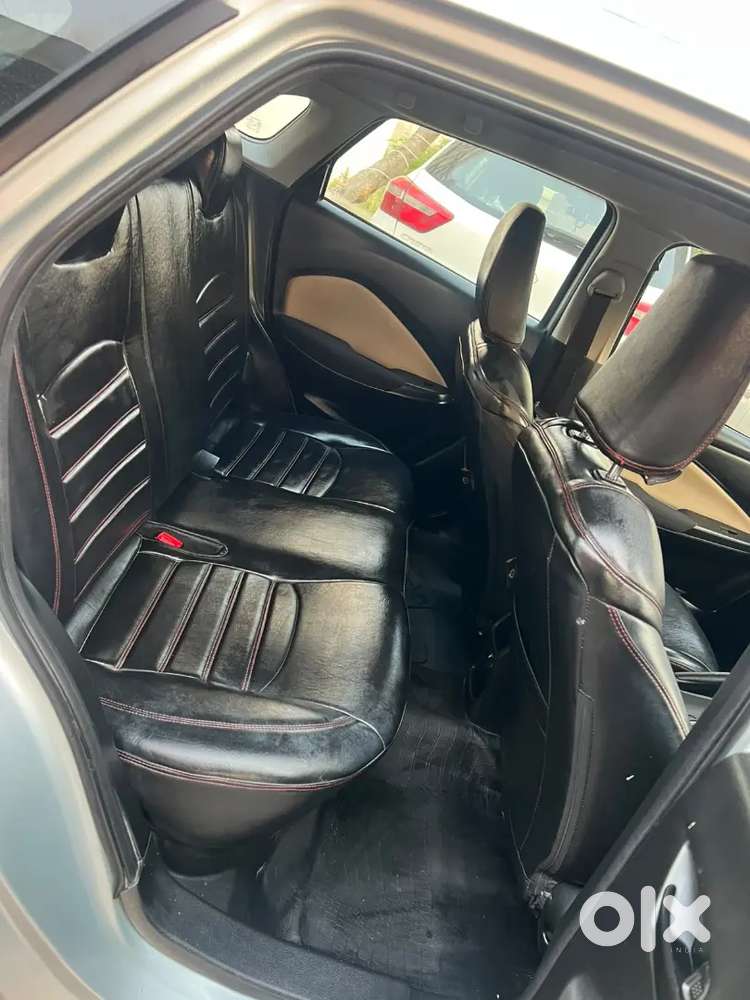 Glanza E
2022/23 
1st Owner Car
11 Hazar Chli 
All Original Car