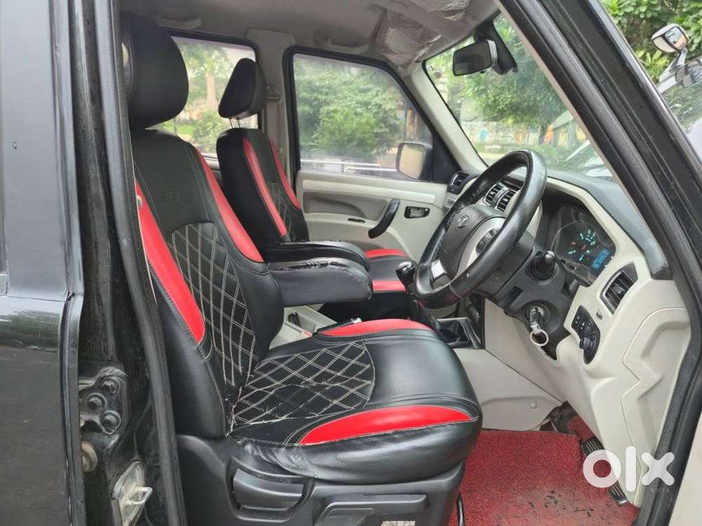 Mahindra Scorpio S10, 2016, Diesel