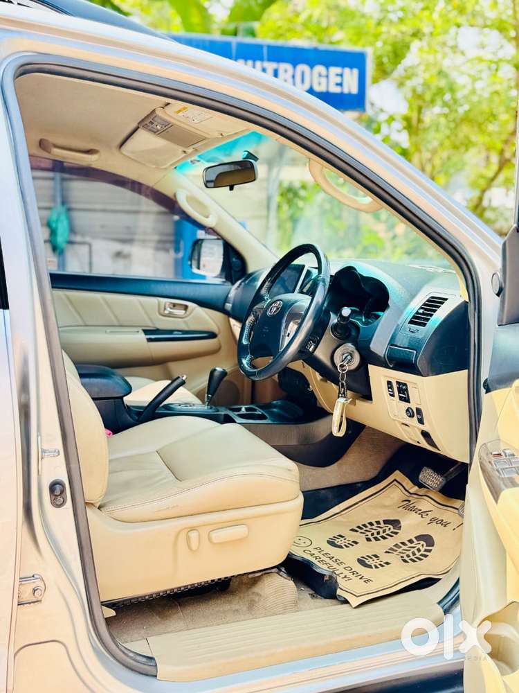 Toyota Fortuner 3.0 4x2 Automatic, 2014, Diesel