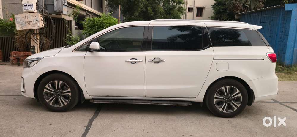 Kia Carnival Limousine Plus 7 Str, 2022, Diesel