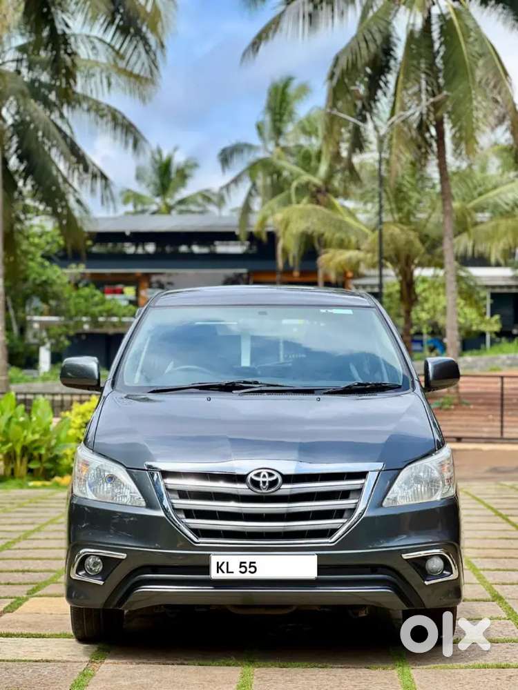 Toyota Innova 2015 Diesel 135000 Km Driven