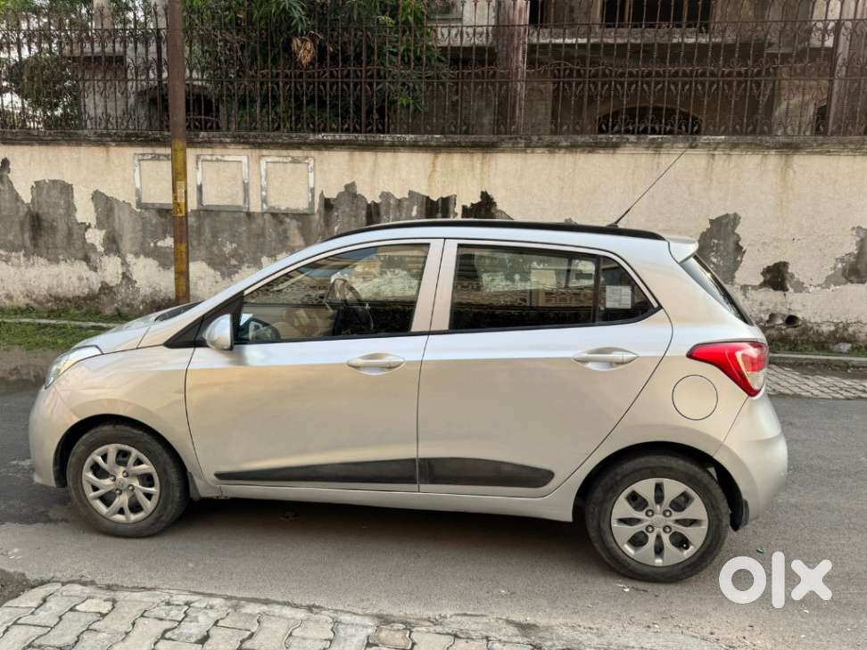 Hyundai Grand I10 Sportz 1.2 Kappa Vtvt, 2017, Petrol