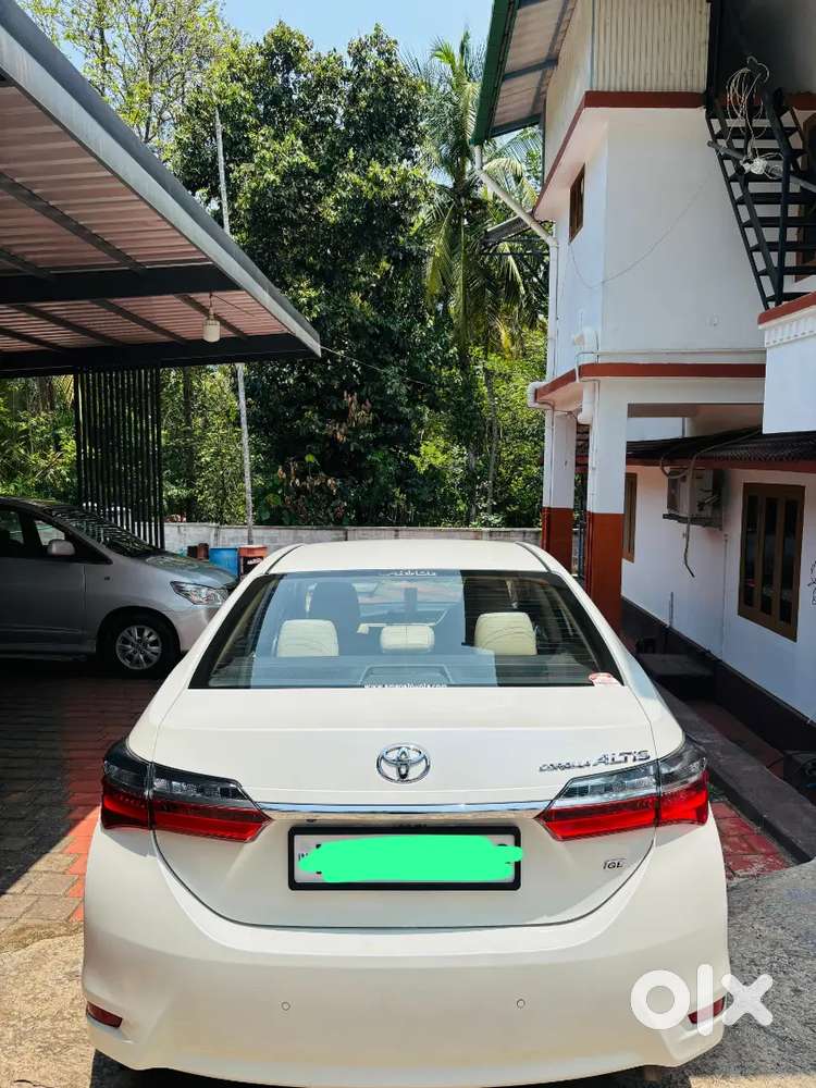 Toyota Corolla Altis 2018 Petrol Well Maintained